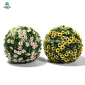 Boule de fleur suspendue artificielle de couleur différente pour la décoration de jardin